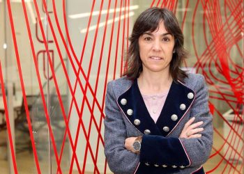 ASUME NUEVA DIRECTORA FINANCIERA DE AR RACKING