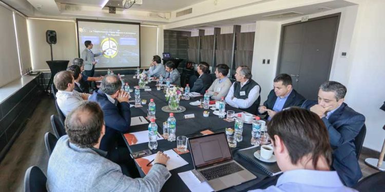 IFX NETWORKS CHILE REALIZA MESA DE DIALOGO DE TRANSFORMACIÓN DIGITAL