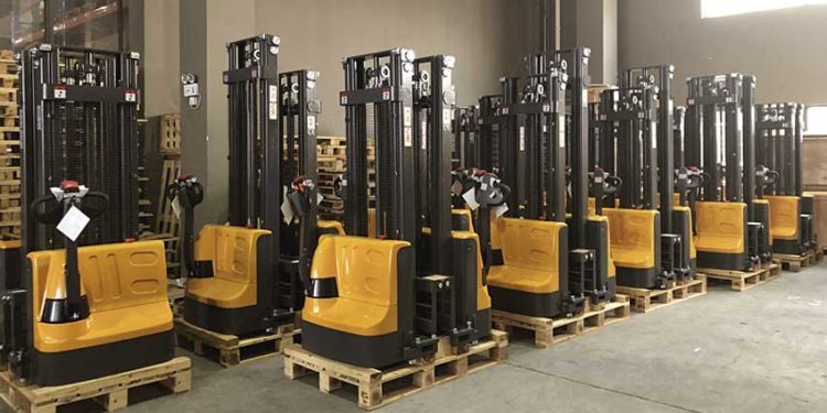 AMERICANLIFT PRESENTA SU OFERTA DE EQUIPOS PARA EL MOVIMIENTO DE CARGA