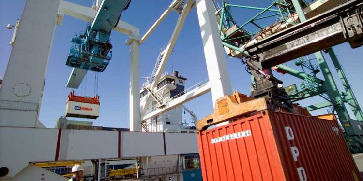 EFECTOS DE UNA ACOTADA NUEVA OFERTA NAVIERA