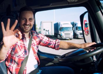 APLICACIÓN CHILENA FACILITA LA BÚSQUEDA DE FARMACIAS Y BENCINERAS DE TURNO