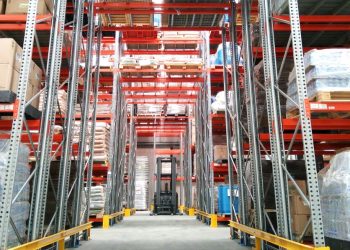 NUEVA BODEGA DE GRUPO QBCO EQUIPADA CON  ESTANTERÍAS SELECTIVAS DE AR RACKING