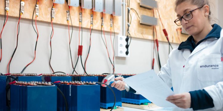 LAS BATERÍAS DE ION-LITIO PARA MOVILIDAD HAN LLEGADO PARA QUEDARSE: ENDURANCE MOTIVE LIDERA EL MERCADO CON 3 MILLONES EN VENTAS