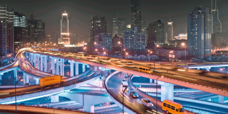 LA CONECTIVIDAD GLOBAL NOS FORTALECE: NECESITAMOS MÁS, NO MENOS CONECTIVIDAD