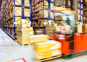 MINORISTAS RESPONDEN LIGERAMENTE MEJOR A LAS DISMINUCIONES DE LA DEMANDA QUE A LOS AUMENTOS