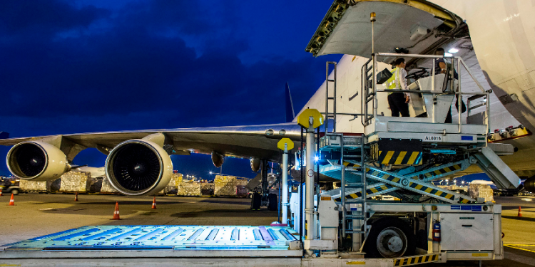 DACHSER AMPLÍA SU PROGRAMA DE VUELOS CHÁRTER ENTRE EUROPA Y ASIA