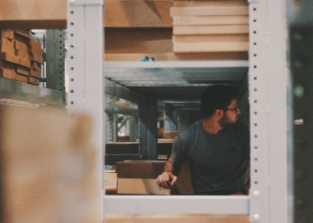 EL DESAFÍO  DE LA  GESTIÓN A LAS MERCANCÍAS REZAGADAS EN LOS ALMACENES EXTRAPORTUARIOS RDA