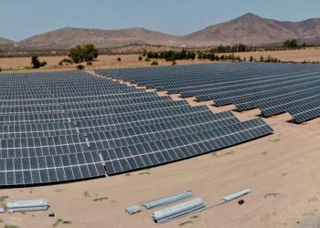 DANCO INAUGURA PROYECTO FOTOVOLTAICO Y REALIZA CAMPAÑA CON TECHO PARA CHILE