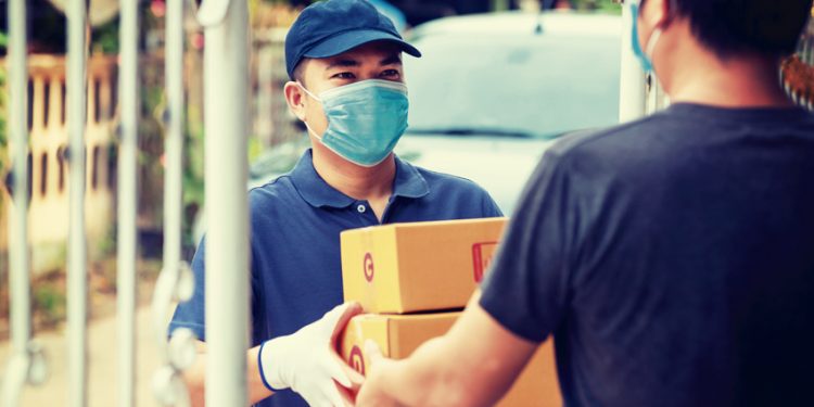 AUTOMOTRIZ Y FARMACÉUTICA, DOS INDUSTRIAS ESENCIALES