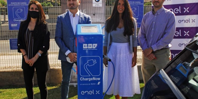 BODEGAS SAN FRANCISCO INAUGURA DOS ELECTROLINERAS GRATUITAS EN ALIANZA CON Y ENEL X Y BMWI