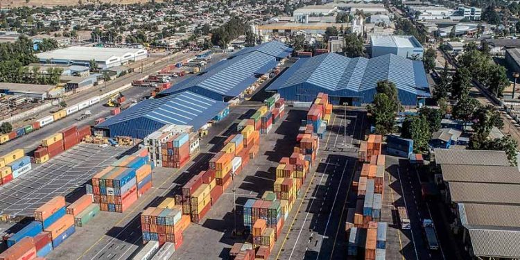 SAAM LOGISTICS RECIBE SELLO DE CUANTIFICACIÓN DE HUELLA CHILE