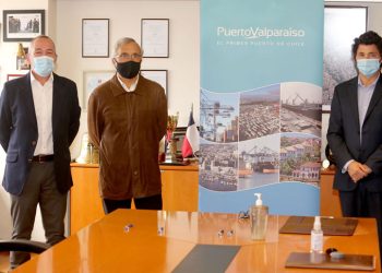 PUERTO VALPARAÍSO FIRMA ACUERDO CON PORTUARIOS EVENTUALES POR LA LICITACIÓN DEL ESPIGÓN