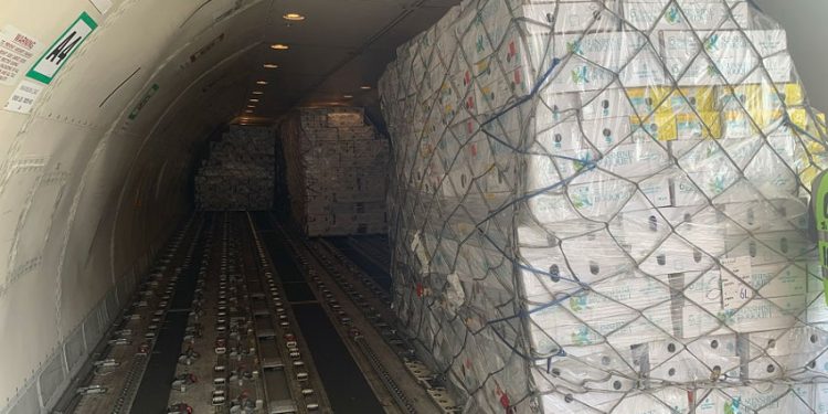 AEROSAN PREVÉ ALZA EN TRANSPORTE DE CARGA DE FLORES PARA SAN VALENTÍN