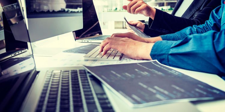 DIEZ TENDENCIAS TECNOLÓGICAS ENTRANDO EN 2021