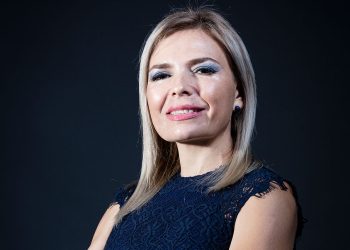 CLÚSTER DE ENERGÍA DEL COMITÉ CORFO ANTOFAGASTA INCORPORÓ A NUEVA GERENTA