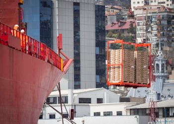 PUERTO VALPARAÍSO CIERRA PRIMER TRIMESTRE CON POSITIVO AUMENTO EN LA CARGA MOVILIZADA