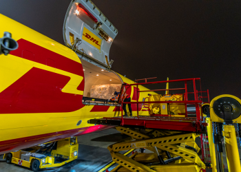 TRANSPORTANDO LA MERCANCÍA MÁS VALIOSA Y DESAFIANTE DEL SIGLO, LAS VACUNAS COVID-19