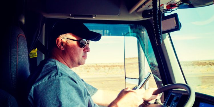 DEFICIT CONDUCTORES DE CARGA. EL CUELLO DE BOTELLA QUE ALERTA A LA INDUSTRIA LOGÍSTICA