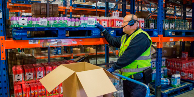 REDEFINIENDO LA LOGÍSTICA UN BIT A LA VEZ