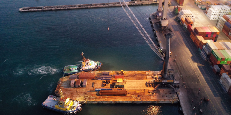 ITI DESARROLLA INÉDITA OPERACIÓN PARA EL TRASLADO DE GRÚA MÓVIL