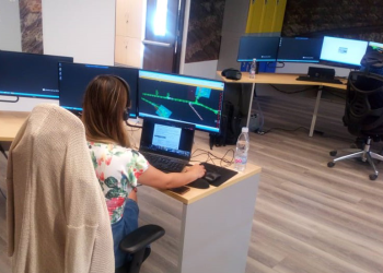 AUTONOMÍA EN LA MINERÍA DEL FUTURO: SIM SCHOOL DE FINNING: ESCUELA DE SIMULACIÓN CREADA ESPECIALMENTE PARA LA OPERACIÓN A DISTANCIA