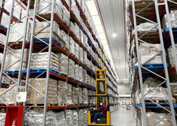 VALOR AGREGADO PARA SIDAPT CON EL NUEVO CD EQUIPADO POR AR RACKING