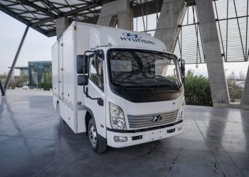 EL PRIMER CAMIÓN ELÉCTRICO DE HYUNDAI LLEGÓ A CHILE  PARA SER PARTE DEL PLAN DE ELECTROLOGÍSTICA DEL GOBIERNO