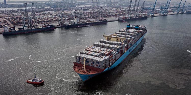 MAERSK FIRMA UN CONTRATO DE CONSTRUCCIÓN NAVAL PARA EL PRIMER BUQUE PORTACONTENEDORES DEL MUNDO ALIMENTADO POR METANOL