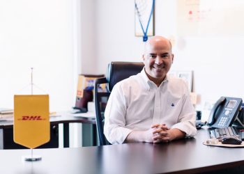 DHL EXPRESS INVERTIRÁ EN CHILE US$3 MILLONES PARA UN NUEVO CENTRO DE DISTRIBUCIÓN, RENOVACIÓN DE FLOTA Y 10 NUEVOS PUNTOS DE VENTA