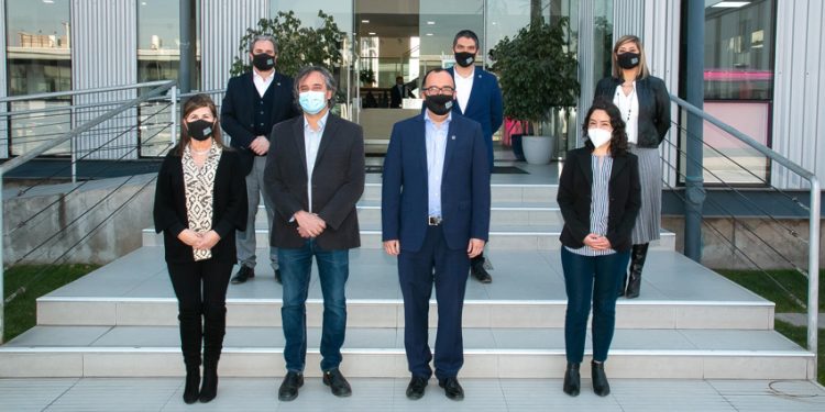 VOLVO CHILE Y GIRO LIMPIO SE UNEN POR UN TRANSPORTE MÁS EFICIENTE