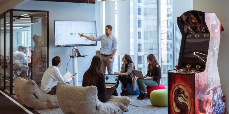 EMPLEABILIDAD: QUÉ BUSCAN Y OFRECEN LAS EMPRESAS A LOS JÓVENES TALENTOS