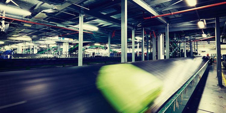 SANTIAGO NO ES CHILE. ¿ESTÁ EL E-COMMERCE AL DEBE CON LOS CLIENTES REGIONALES?