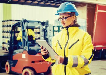 MIRADA DE MUJER EN EL RUBRO LOGÍSTICO DESMITIFICANDO LA PARTICIPACIÓN EXCLUSIVAMENTE MASCULINA