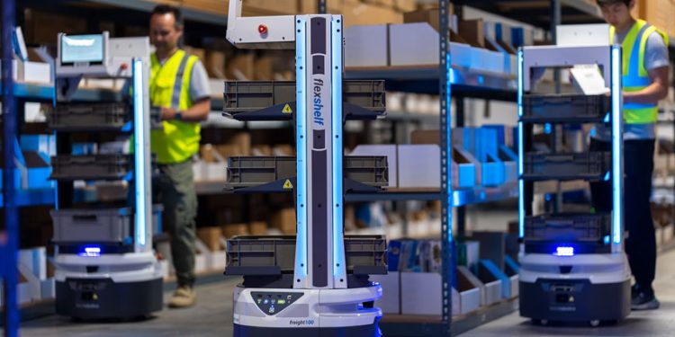 LOS CONSUMIDORES ESTÁN ADELANTANDO SUS COMPRAS DE FIN DE AÑO PARA EVITAR LOS PROBLEMAS DE LA CADENA DE SUMINISTRO