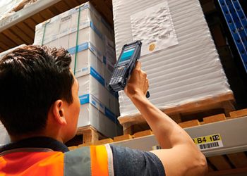 REINVENTANDO EL MERCADO MINORISTA CON INVENTARIOS PRECISOS Y EFICIENTES