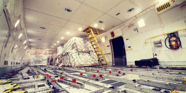 TRANSPORTE AÉREO DE CARGAS. LOS DESAFÍOS QUE URGE ENFRENTAR