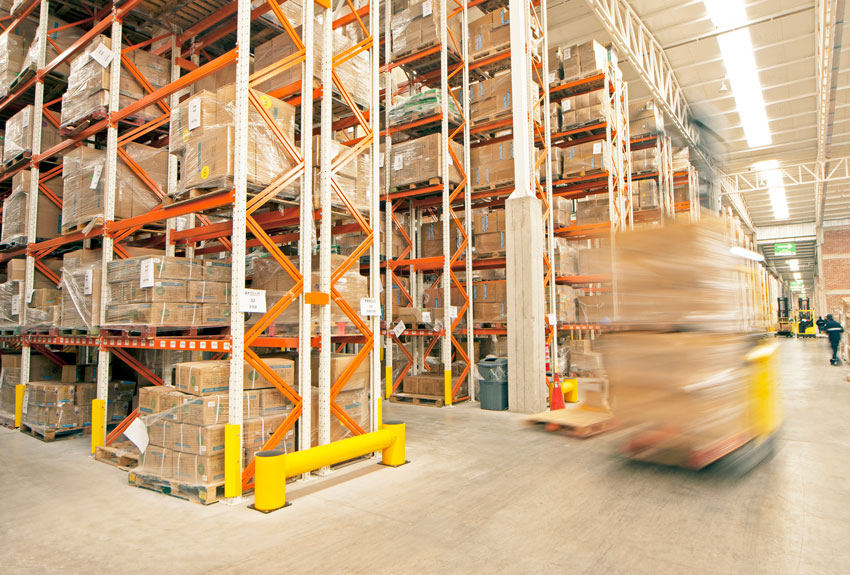 interior bodega lo aguirre 1