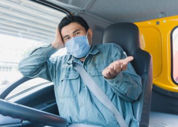 ESCASEZ DE CONDUCTORES Y FATIGA: UNA BOMBA DE TIEMPO EN LA RUTA