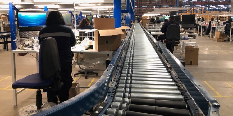 FLORES PREPARA SU NUEVO FULFILLMENT CENTER DE LA MANO DE LIIKE