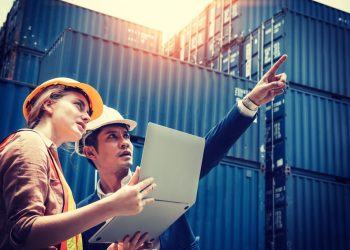 ¿ES LA SERVITIZACIÓN LA RUTA HACIA EL CRECIMIENTO SOSTENIBLE EN LA INDUSTRIA MARÍTIMA?