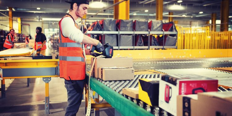 FALTA DE COLABORADORES. UN DOLOR DE CABEZA PARA LA INDUSTRIA LOGÍSTICA