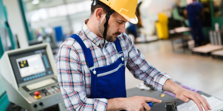 LA TECNOLOGÍA COMO EL ACTIVO CLAVE PARA LA RECUPERACIÓN ECONÓMICA DE LAS EMPRESAS DE MANUFACTURA INDUSTRIAL