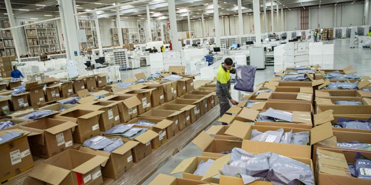 LOGISFASHION SUMA DOS NUEVOS CENTROS Y NUEVAS VERTICALES