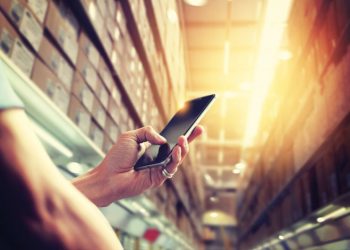 CANALES DIGITALES DE EMPRESAS: CAMBIOS, DESARROLLO Y DESAFÍOS DE ESTAR ONLINE