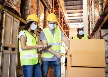 CONECTANDO LOS ALMACENES DE LA INDUSTRIA LOGÍSTICA VENIDERA