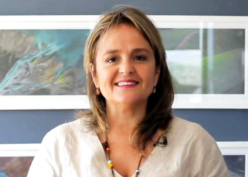 CHILE SE ESCRIBE CON E DE EMPRENDIMIENTO