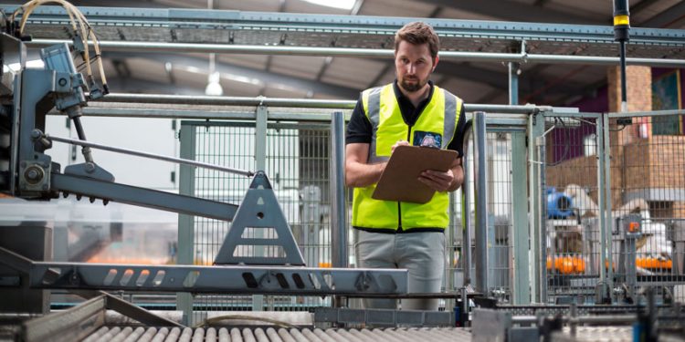 INDUSTRIA 4.0: EL CAMINO DE TRANSFORMACIÓN HACIA LA FÁBRICA INTELIGENTE