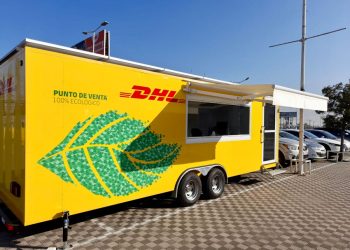 DHL EXPRESS ABRE SUS PRIMEROS PUNTOS DE VENTA MÓVILES 100% SUSTENTABLES EN CHILE
