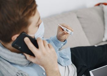 LOS SECTORES QUE ESTÁN ACELERANDO LA DESCENTRALIZACIÓN Y CERRANDO BRECHAS USANDO TECNOLOGÍA
