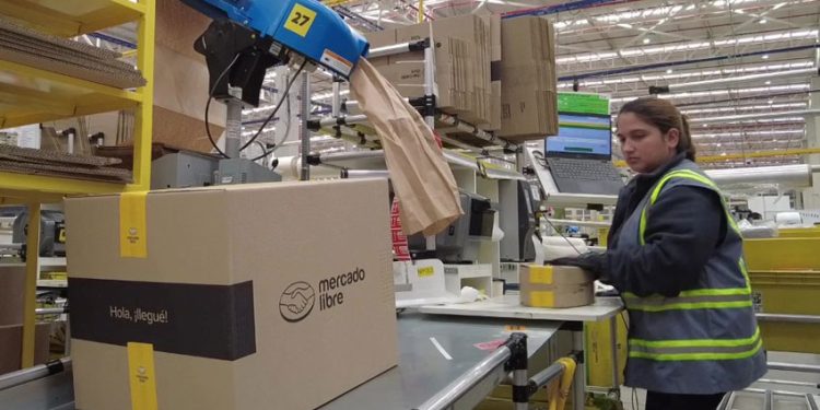 MERCADO LIBRE PRESENTA EL CENTRO PARA E-COMMERCE MÁS GRANDE CHILE